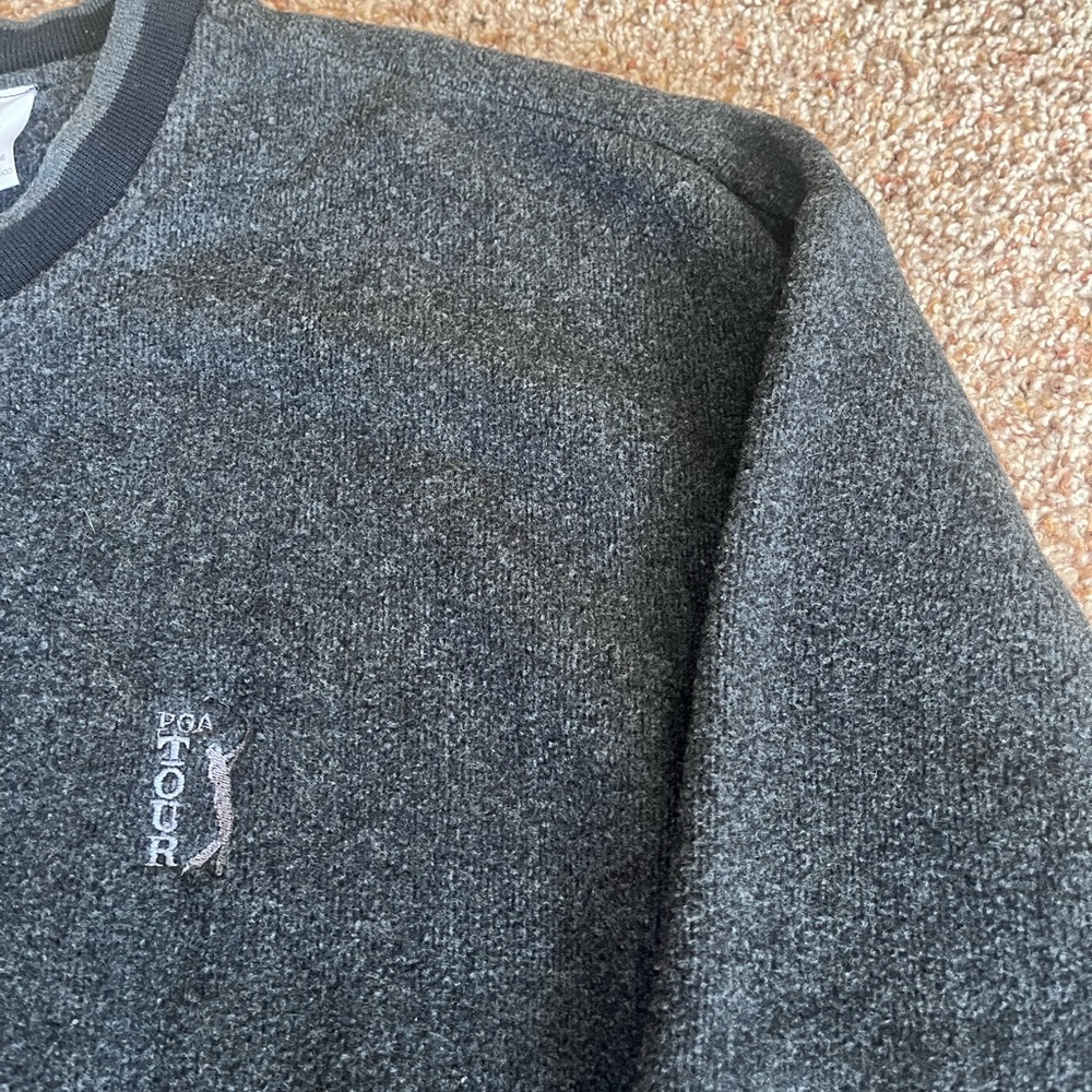 Vintage 90s PGA‎ Tour Golf Charcoal Gray Fleece Crewneck - Picture 2 of 4
